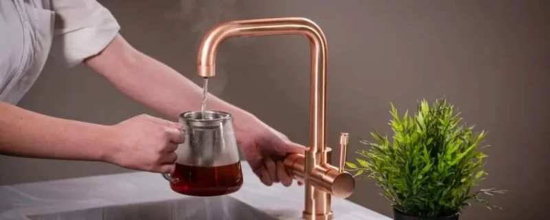 Smart Instant Hot Water Dispenser Smart Instant Hot Water Dispenser